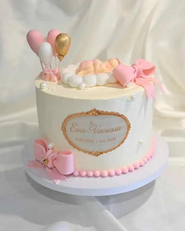 Roze babyshowertaart