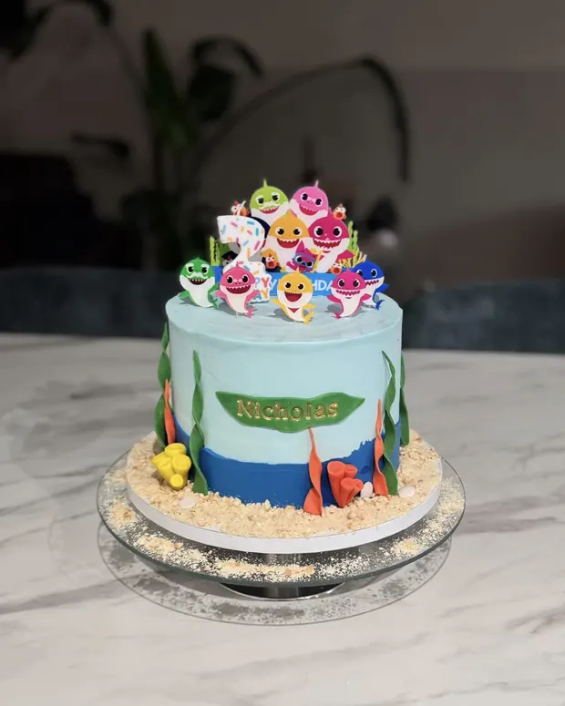 Baby Shark voor een tweede verjaardag