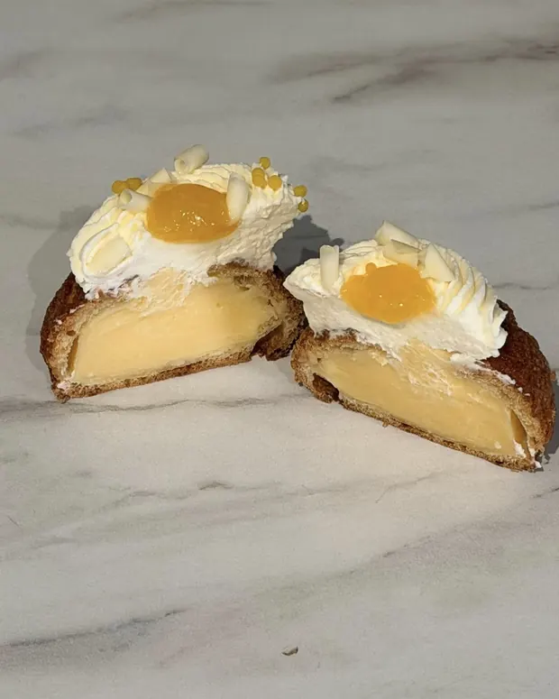Choux met citroen